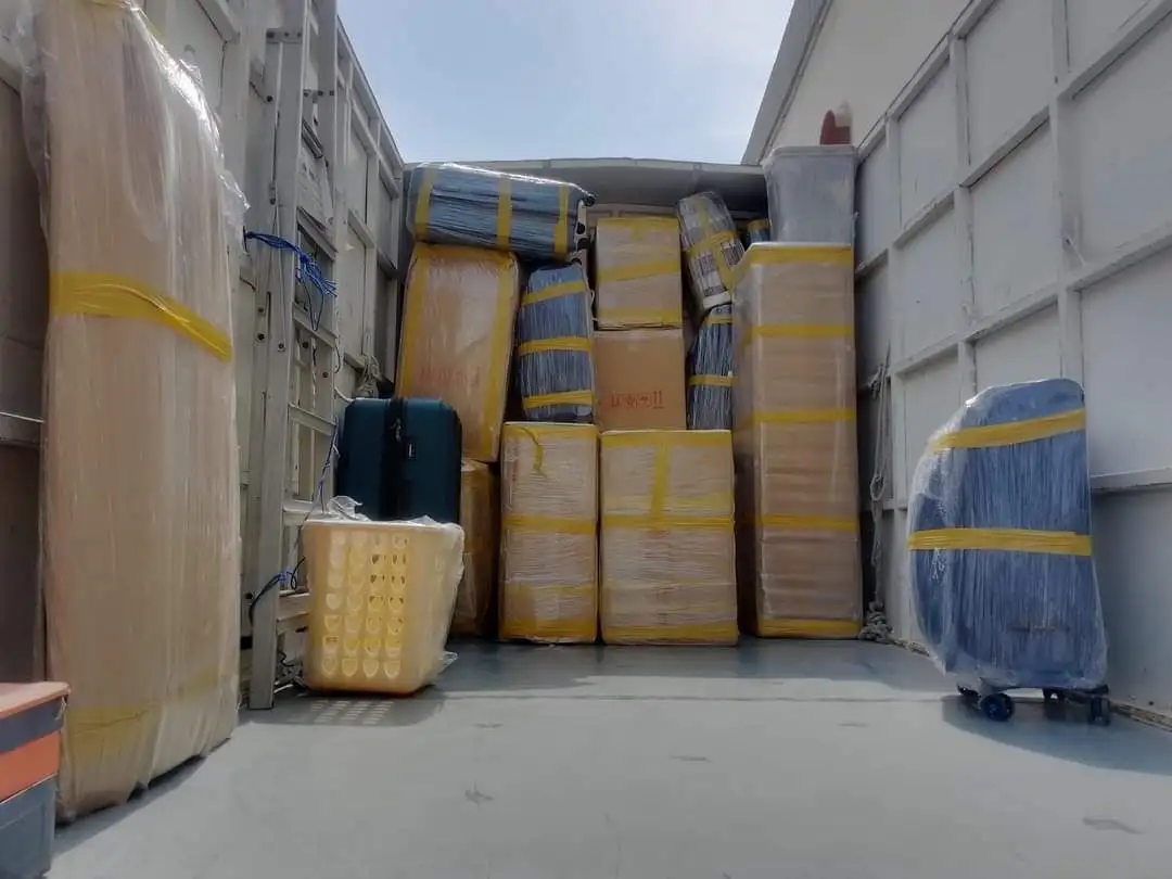 Dubai Storage for Amazon & Noon Sellers: When a Cheap Warehouse Beats Per-SKU 3PLs